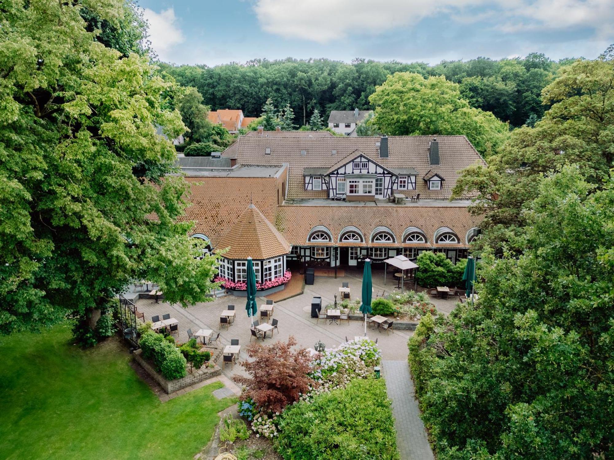 Romantik Hotel Boesehof Bad Bederkesa Exterior photo